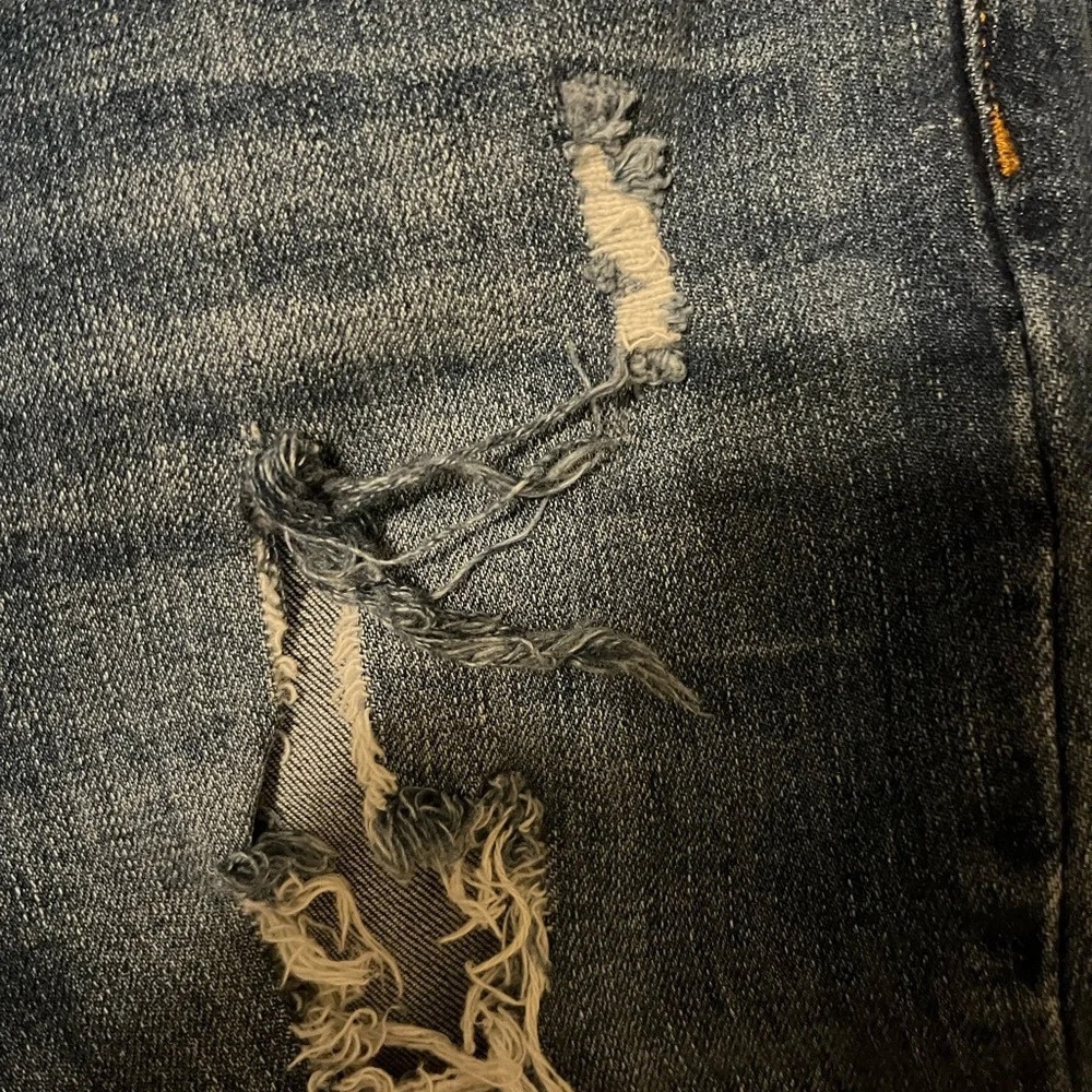 Distressed flares - Picture 3 of 3